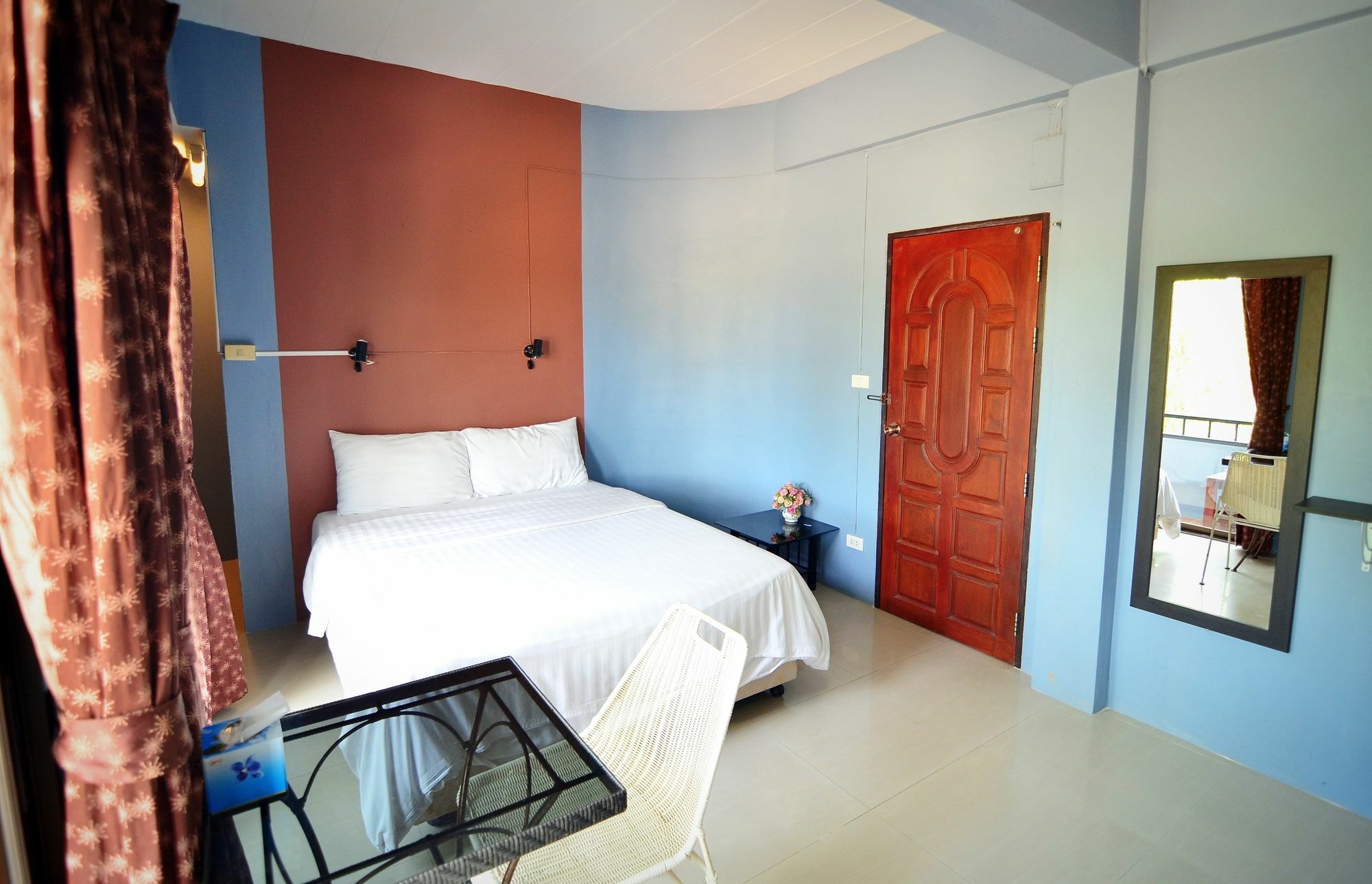 The Famous House - Jomtien Praia de Jomtien Exterior foto