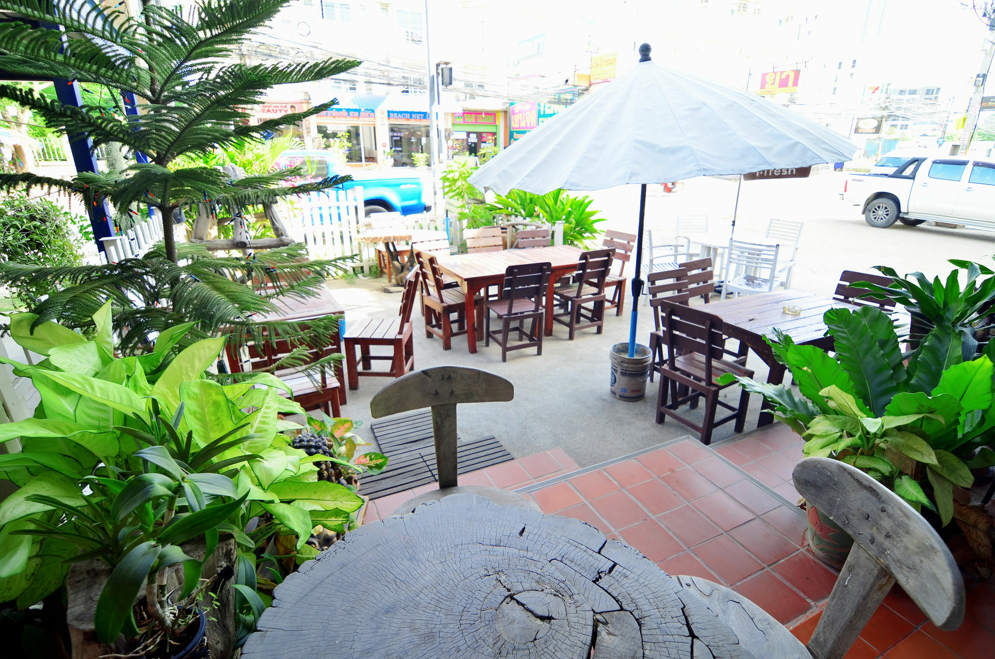 The Famous House - Jomtien Praia de Jomtien Exterior foto