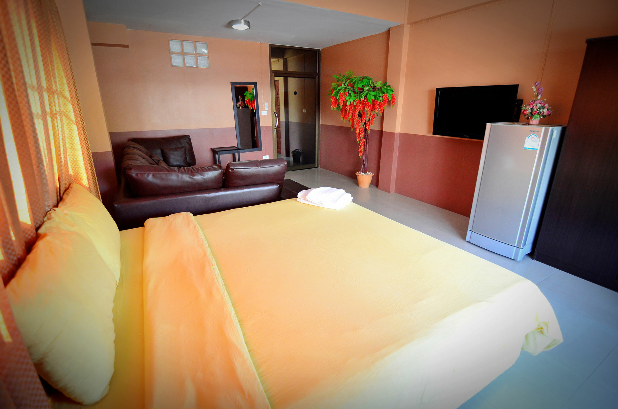 The Famous House - Jomtien Praia de Jomtien Exterior foto
